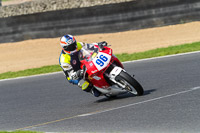 brands-hatch-photographs;brands-no-limits-trackday;cadwell-trackday-photographs;enduro-digital-images;event-digital-images;eventdigitalimages;no-limits-trackdays;peter-wileman-photography;racing-digital-images;trackday-digital-images;trackday-photos